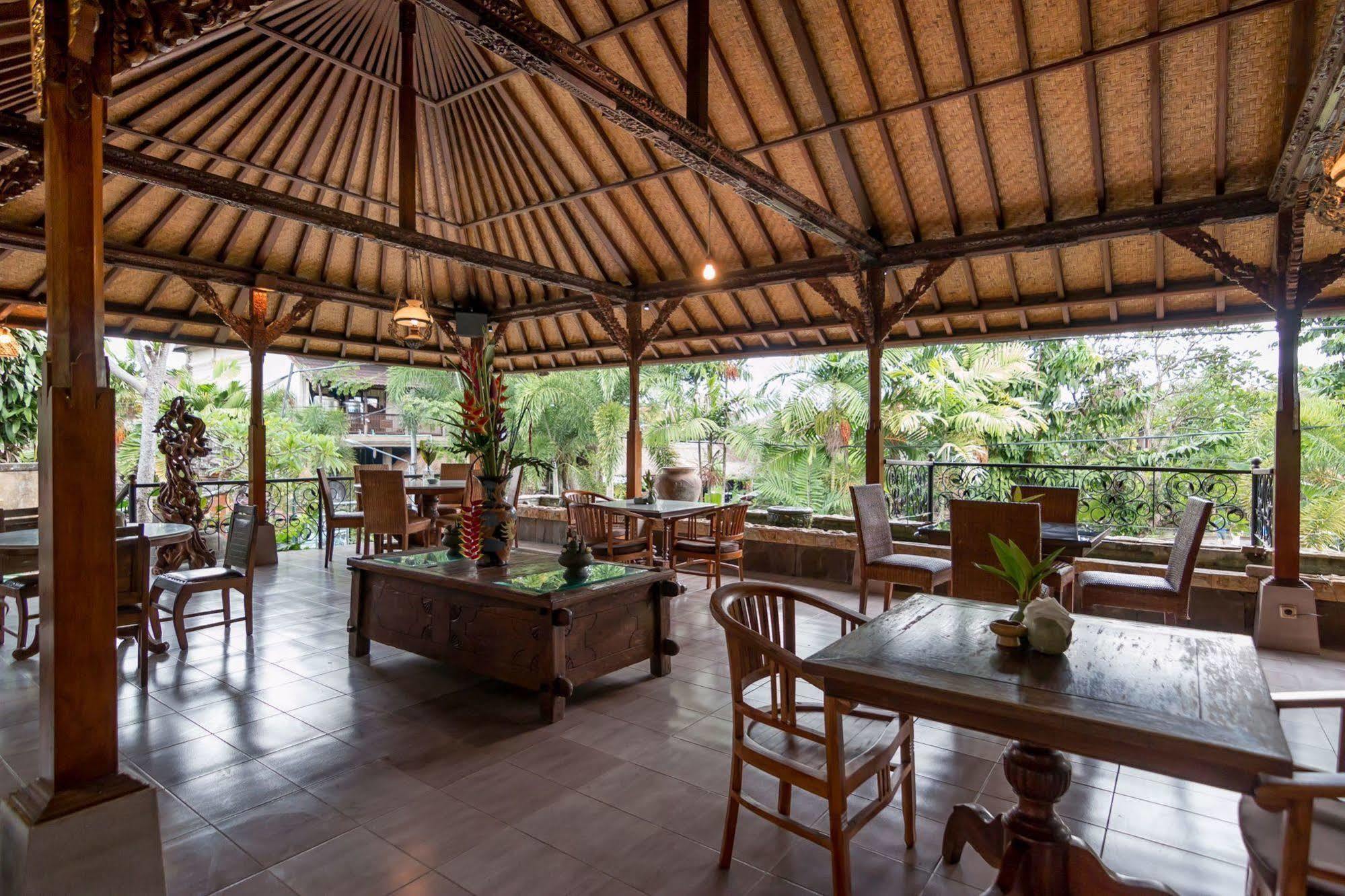 Depradha Ubud Hotel Bagian luar foto