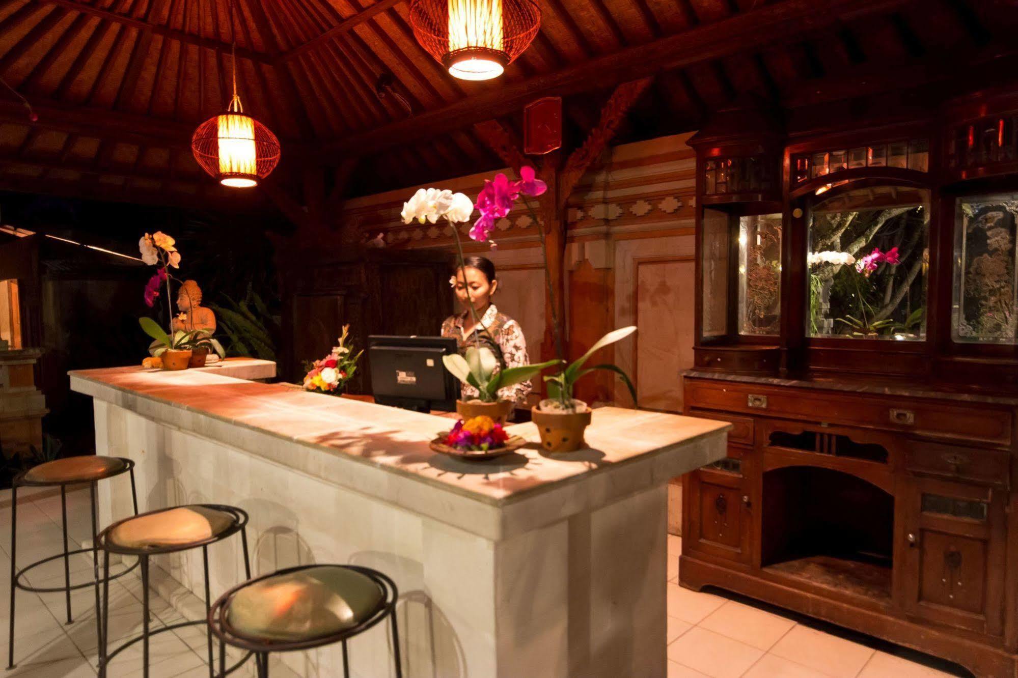 Depradha Ubud Hotel Bagian luar foto