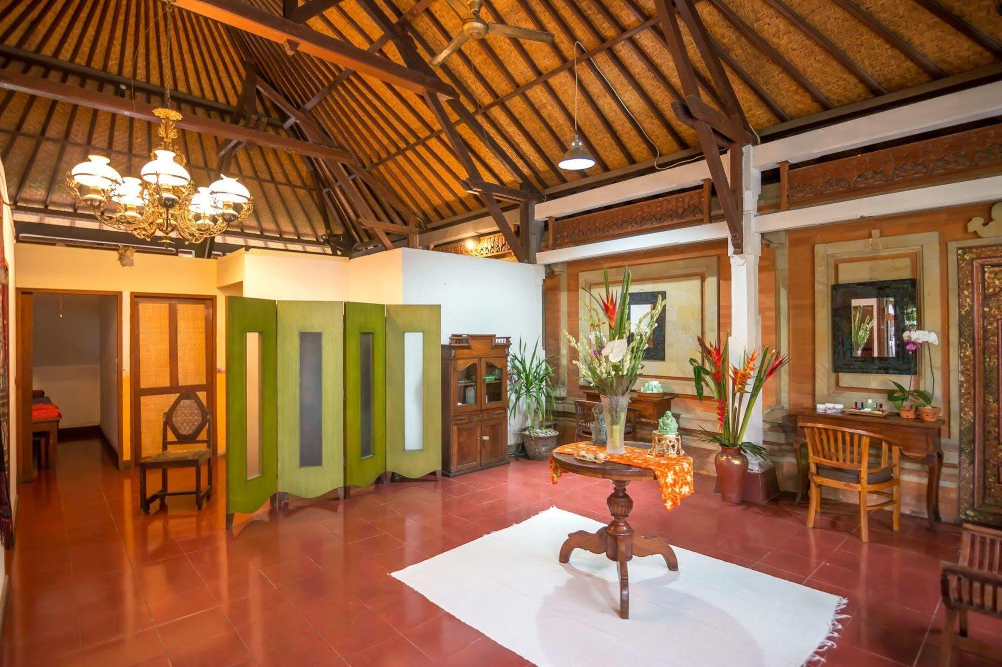 Depradha Ubud Hotel Bagian luar foto