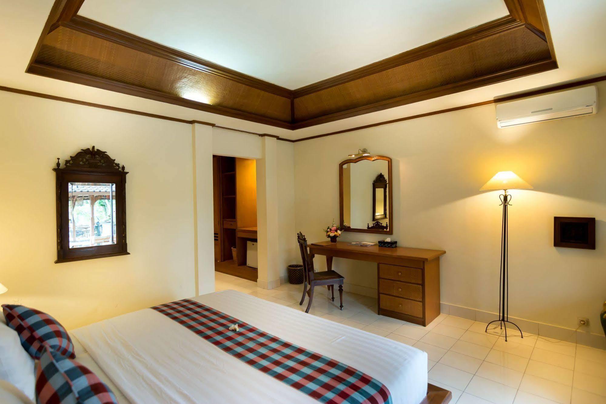 Depradha Ubud Hotel Bagian luar foto